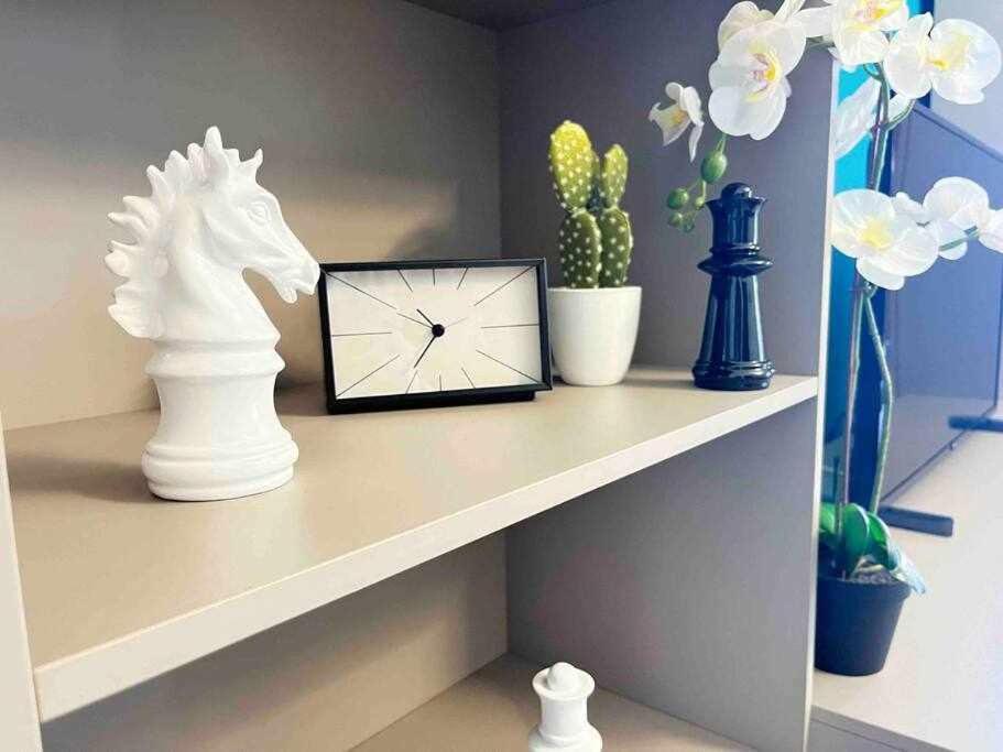 Appartamento A Pochi Passi Dalla Stazione Comodo A Coppie E Famiglie, Casa Ferrucci โกลเลญโญ ภายนอก รูปภาพ